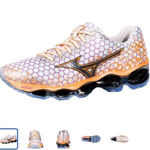 MIZUNO WAVE RUNNER WOMENS PROPHECY 3 RUNNING SHOES SIZE 11